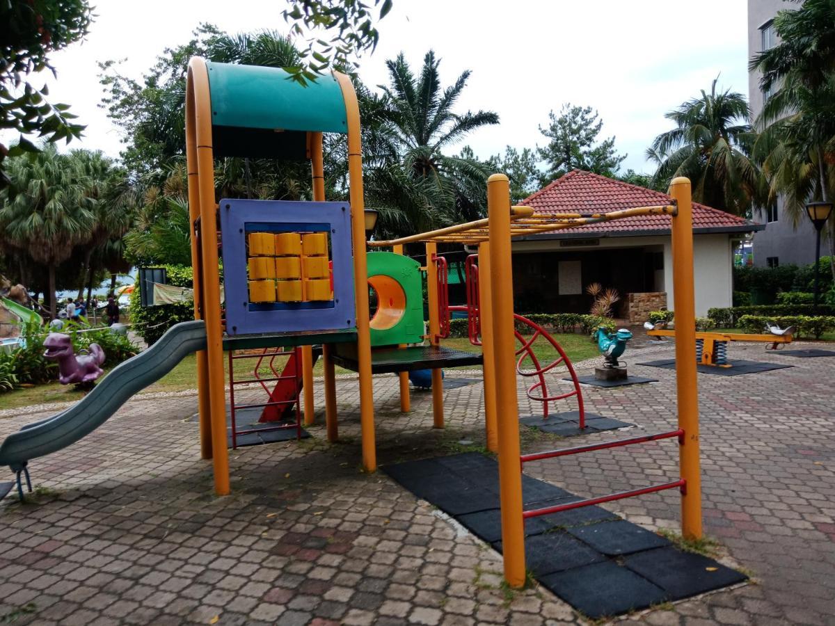 Glory Beach Resort Private Penthouse Port Dickson Luaran gambar