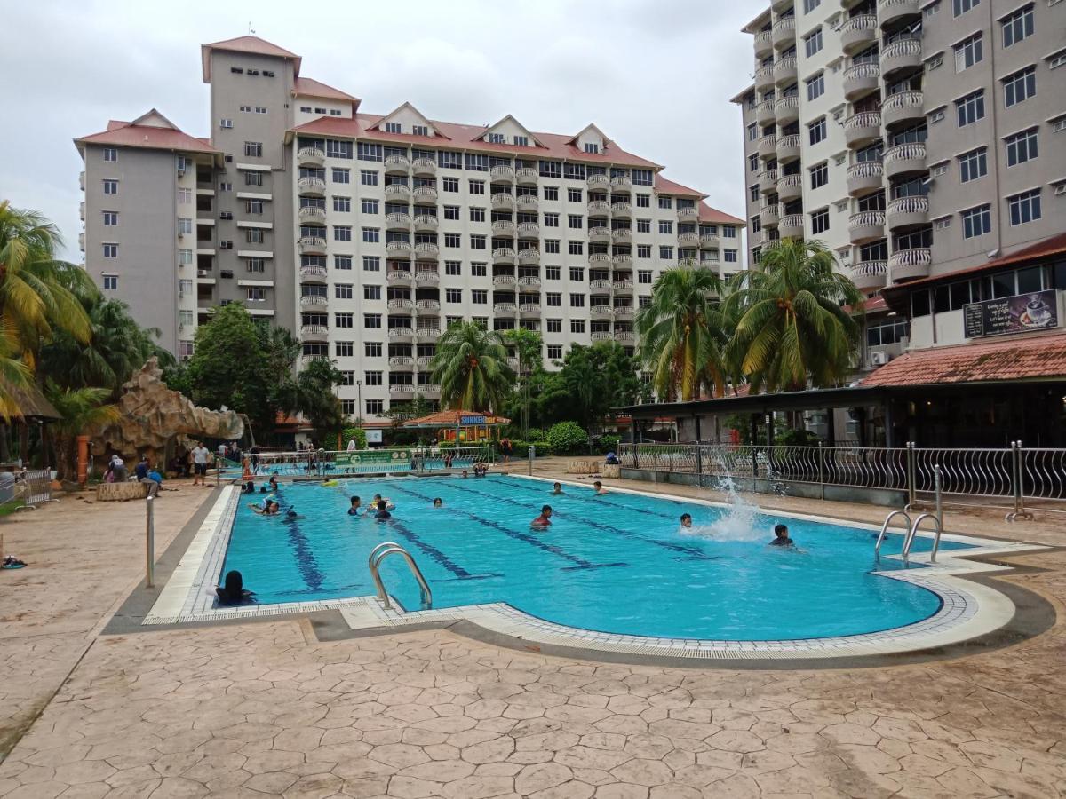 Glory Beach Resort Private Penthouse Port Dickson Luaran gambar